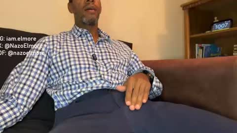 Snapshot of callmeelmore chatting on 16, 7, 2026 My name is Robert Dont be shysay hi I love to chat. For requests or dirty talk please use tips online show from 16, 7, 2026