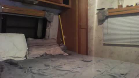 Sexy mama online show from 1, 11, 2025