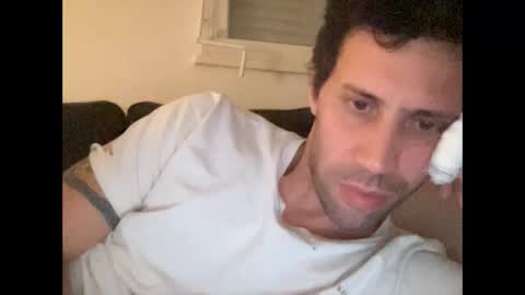 Snapshot of calmetvolupte chatting on 16, 10, 2025 calmetvolupte online show from 16, 10, 2025
