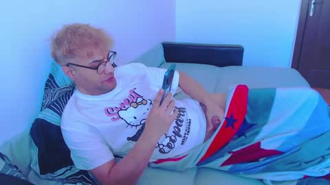 Snapshot of calvinjohnlad chatting on 16, 1, 2025 Calvinjohnlad online show from 16, 1, 2025