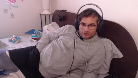 Snapshot of calvinjohnlad chatting on 7, 11, 2025 Calvinjohnlad online show from 7, 11, 2025