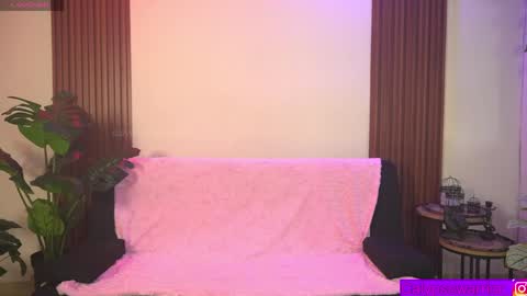 Snapshot of calypso_and_ge1 chatting on 12, 5, 2026 Calypso and Kayla online show from 12, 5, 2026