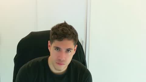 Snapshot of camara110 chatting on 25, 11, 2025 camara110 online show from 25, 11, 2025