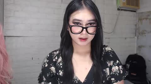 camela_star online show from 2, 10, 2025