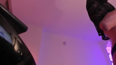 Snapshot of cameron_lyra chatting on 19, 1, 2026 Cameron online show from 19, 1, 2026