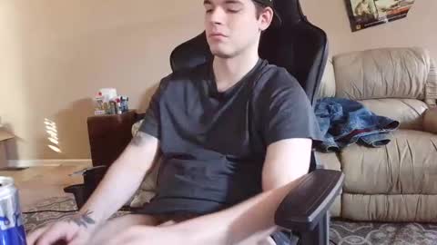 Snapshot of camerondt chatting on 17, 12, 2025 camerondt online show from 17, 12, 2025