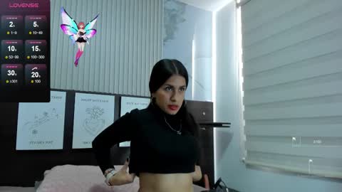Snapshot of cami_as chatting on 20, 10, 2025 cami_as online show from 20, 10, 2025