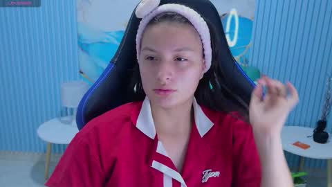 Cami  online show from 15, 12, 2025