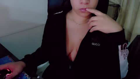 Snapshot of cami_bunnygirlx chatting on 27, 9, 2025 CAMI online show from 27, 9, 2025