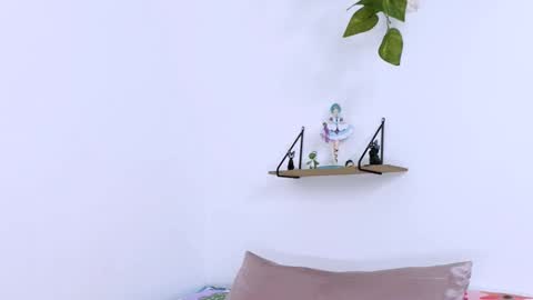 trini-1000 online show from 8, 10, 2025