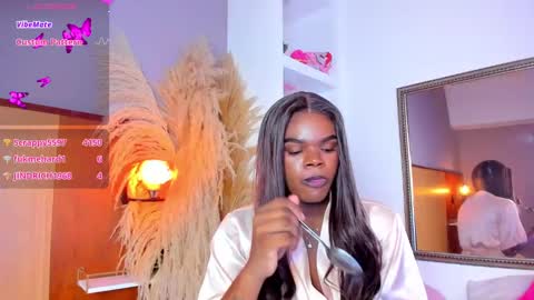 camiestrada online show from 9, 3, 2025