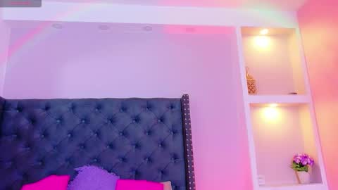 camiestrada online show from 16, 1, 2026