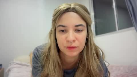 camii19y online show from 24, 11, 2025