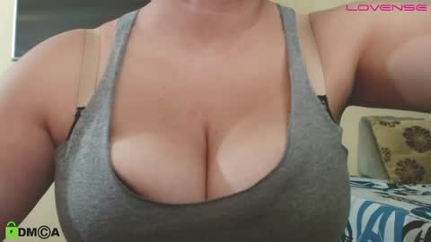 Camila  online show from 21, 4, 2026