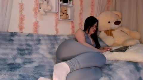 Snapshot of camiilalopee chatting on 21, 4, 2026 Camii Lopez online show from 21, 4, 2026