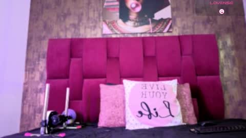 Snapshot of camila__bouzas chatting on 21, 2, 2026 camila__bouzas online show from 21, 2, 2026