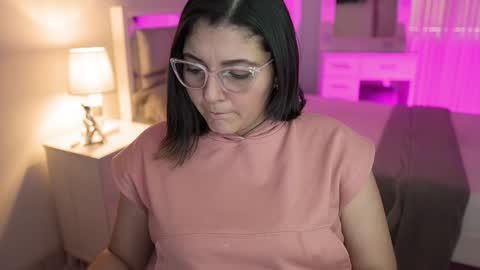 Camila buitrago online show from 18, 12, 2024