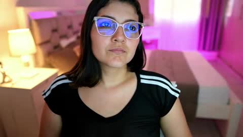 Camila buitrago online show from 9, 3, 2025