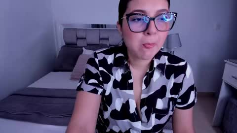 Snapshot of camila_buitrago chatting on 16, 5, 2026 Camila buitrago online show from 16, 5, 2026