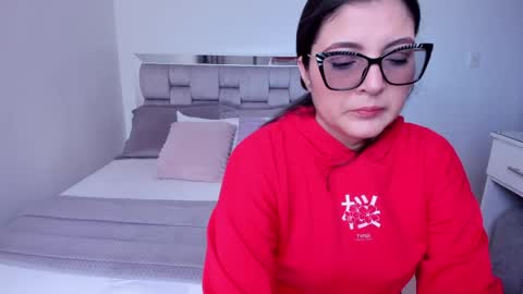 Snapshot of camila_buitrago chatting on 31, 5, 2026 Camila buitrago online show from 31, 5, 2026