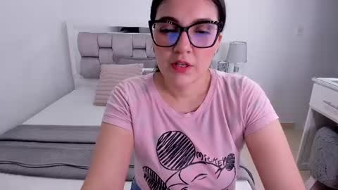 Camila buitrago online show from 27, 6, 2026