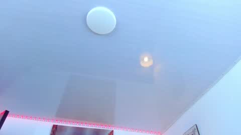  s online show from 15, 1, 2025