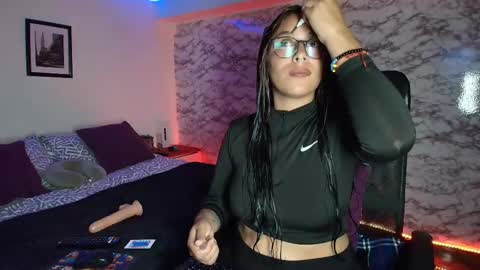 Camila Roose online show from 2, 2, 2026