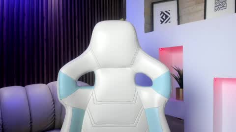 Snapshot of camila_martinez9 chatting on 20, 4, 2026 camila_martinez9 online show from 20, 4, 2026