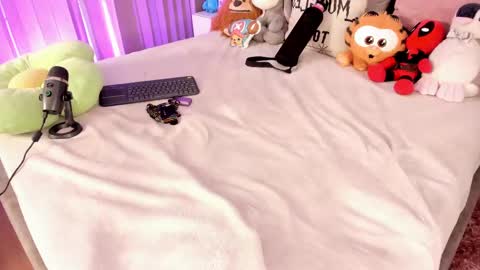 Camila online show from 3, 3, 2025