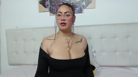 Camila online show from 16, 10, 2025