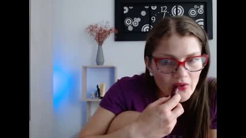 Camila ventura online show from 3, 10, 2025