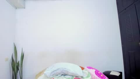 camilaa foxxx online show from 5, 5, 2026