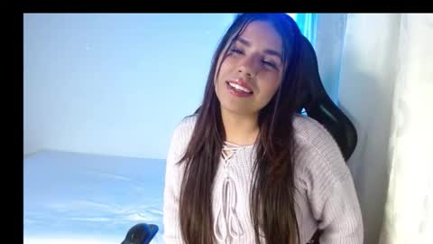 Snapshot of camilaa_velez chatting on 3, 10, 2025 Camila velez online show from 3, 10, 2025