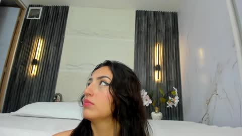 Snapshot of camilahunter__ chatting on 7, 6, 2026 Camila online show from 7, 6, 2026