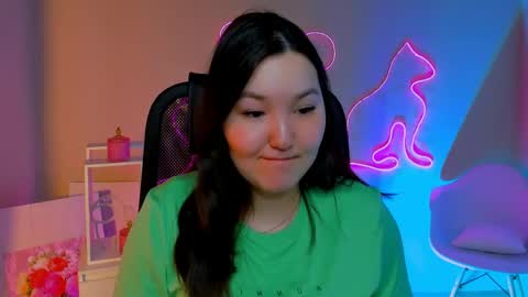 camilamartiez online show from 18, 4, 2026