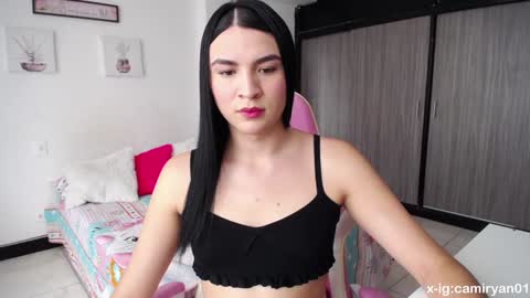 X IGcamiryan01 online show from 29, 1, 2025