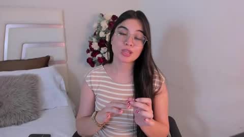 Snapshot of camilasofiia chatting on 4, 2, 2025 Camila online show from 4, 2, 2025