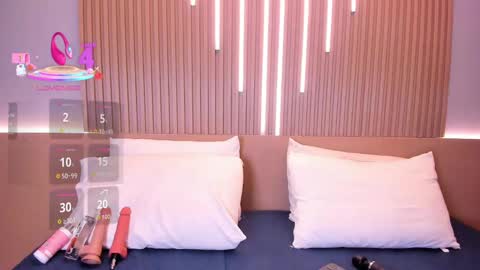 camile_cute online show from 13, 10, 2025