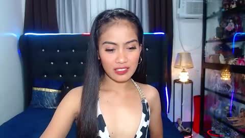 camilla_morena online show from 25, 1, 2025