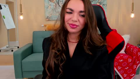 Camilla online show from 31, 12, 2024