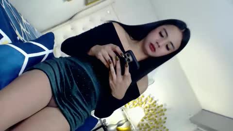 camillejoson online show from 9, 4, 2026