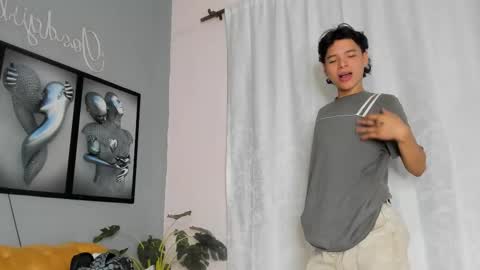 Camillo Virgil online show from 2, 12, 2025