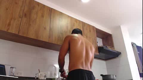 camilo_contre21 online show from 20, 11, 2025