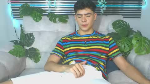Snapshot of camilo_xcam chatting on 23, 5, 2026 CAMILO online show from 23, 5, 2026