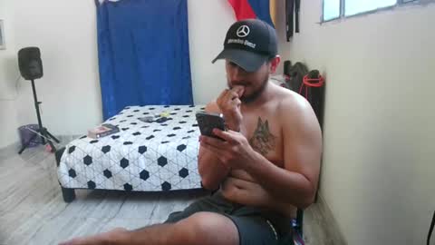 Snapshot of camiloex chatting on 19, 2, 2025 Camilo online show from 19, 2, 2025