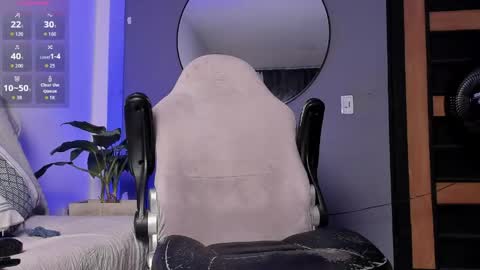Snapshot of camilohotxx__ chatting on 21, 5, 2026 Camilo online show from 21, 5, 2026