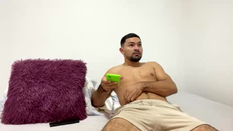 camilor_30 online show from 17, 11, 2025