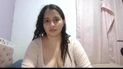 Snapshot of camitorres69 chatting on 17, 7, 2026 camitorres69 online show from 17, 7, 2026