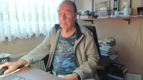 Cammee online show from 7, 2, 2025