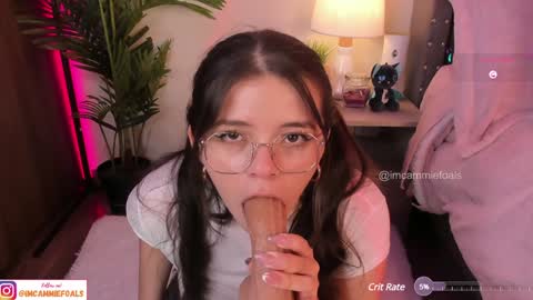   Lets reach 200 thumbs up  online show from 4, 2, 2025